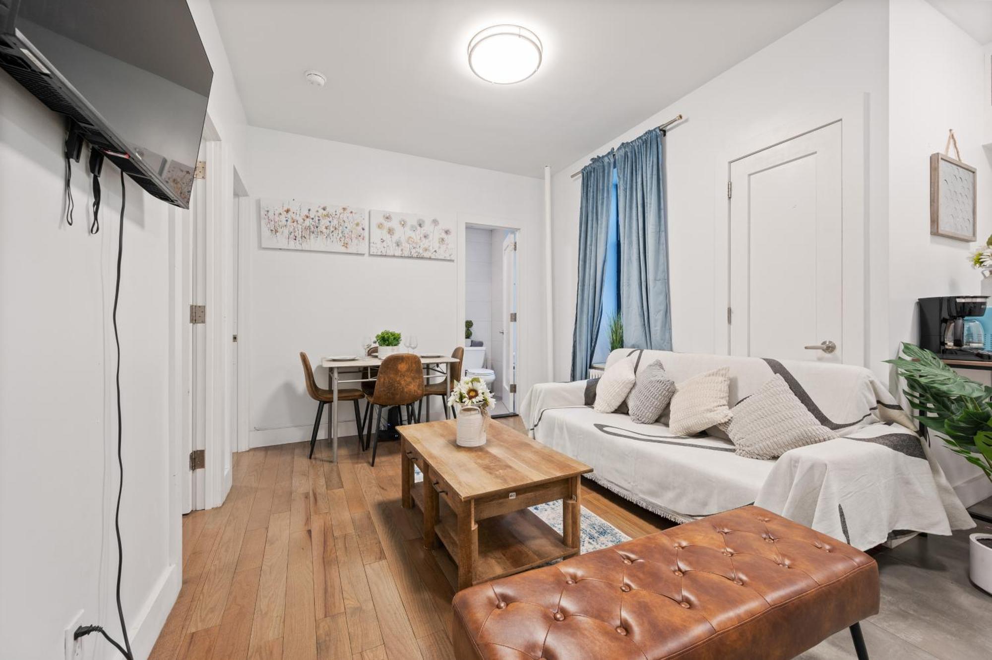 Bohemian Chinatown 3 Bedrooms Apartamento *