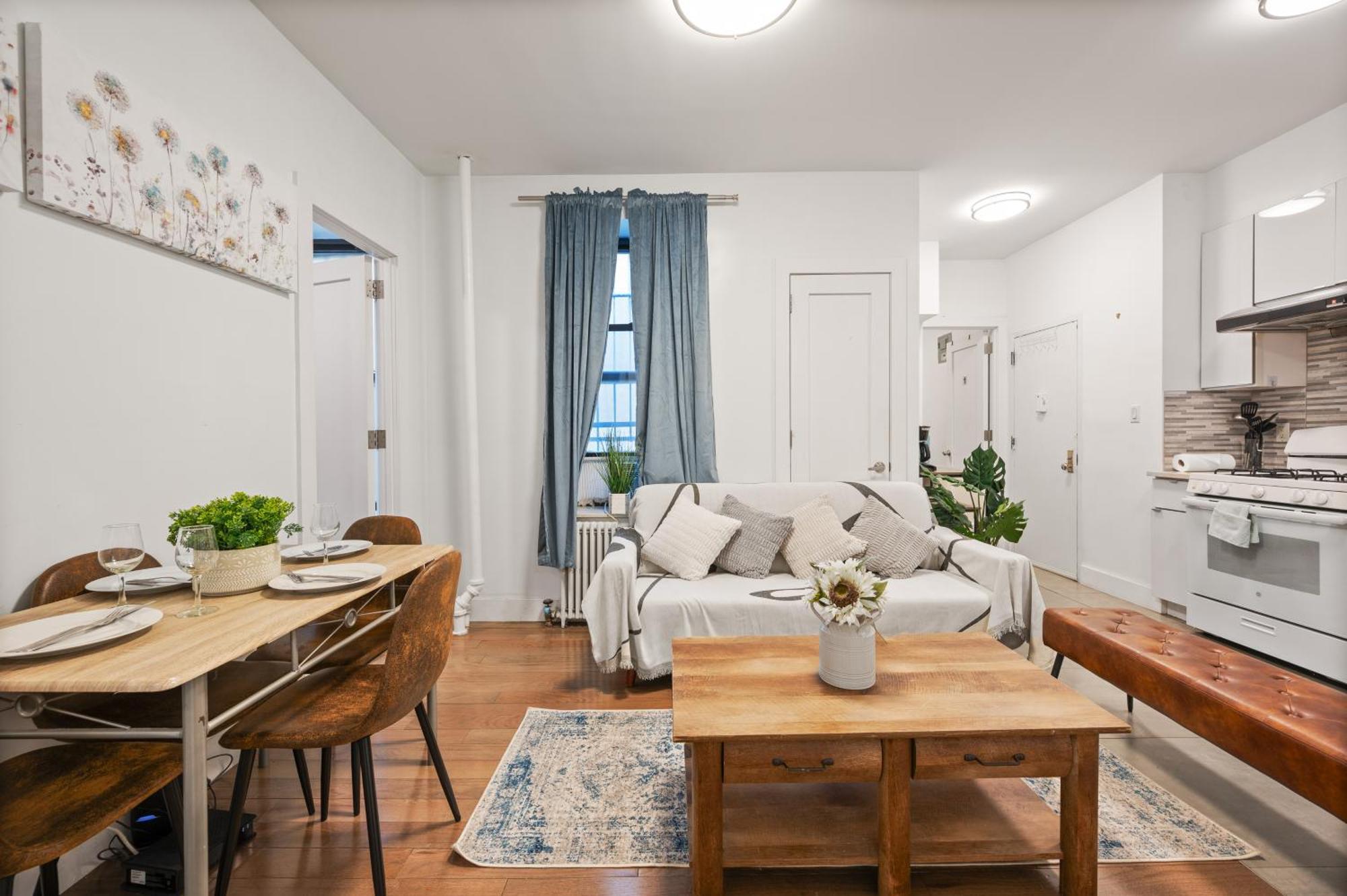 Bohemian Chinatown 3 Bedrooms Apartamento *